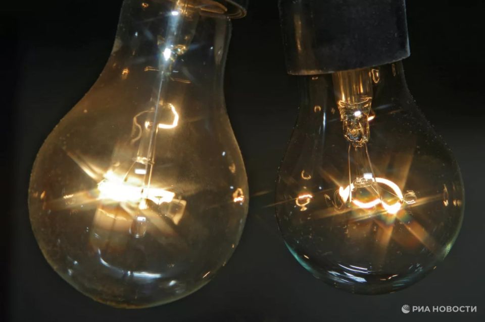 Отключения света в Крыму охватывают все больше населенных пунктов