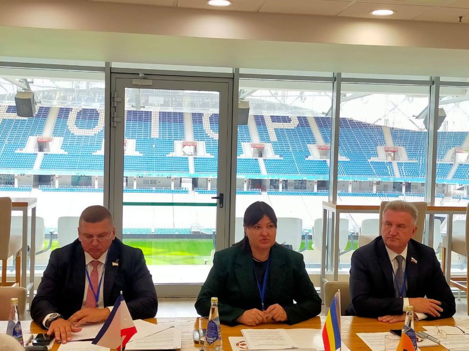 ЮРПА поддержала крымские инициативы по защите водных ресурсов и пляжей ЮРПА поддержала крымские инициативы по защите водных ресурсов и пляжей