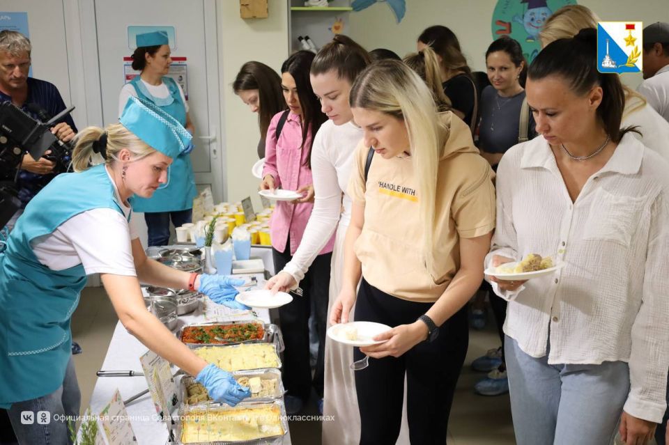 В детских садах Севастополя прошел «Вкусный день» В детских садах Севастополя прошел «Вкусный день»