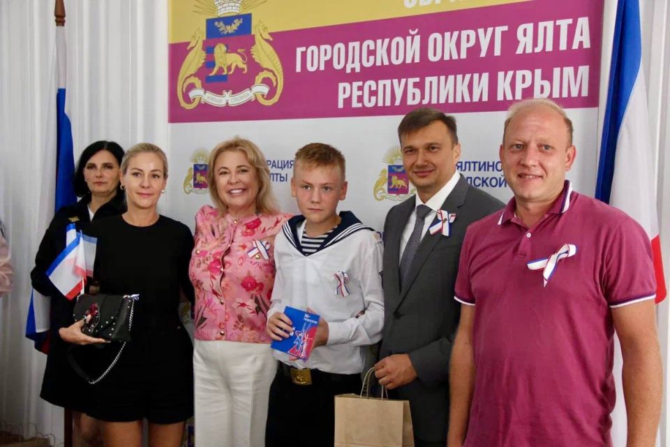 Константин Шимановский: День Государственного герба и флага Республики Крым! Константин Шимановский: День Государственного герба и флага Республики Крым!