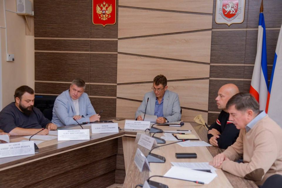 Александр Юрьев: Принял участие в заседании Общественного совета нашего города Александр Юрьев: Принял участие в заседании Общественного совета нашего города
