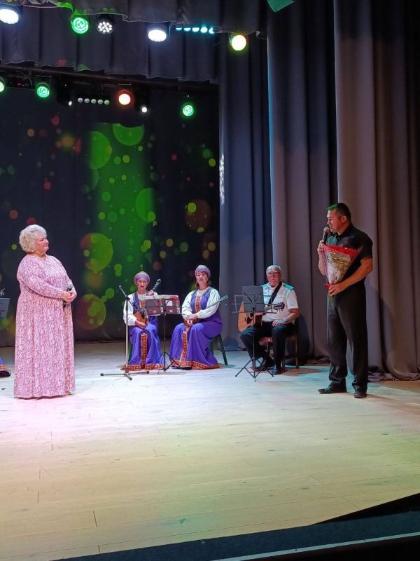 Вечер таланта и признания. Надежда Пасынкова отметила 70-летие Вечер таланта и признания. Надежда Пасынкова отметила 70-летие