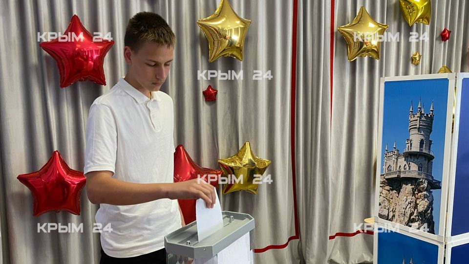 Президентов ялтинских общеобразовательных учреждений определят в течение недели Президентов ялтинских общеобразовательных учреждений определят в течение недели