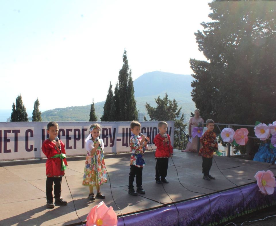В Алуште прошел Фестиваль «Осень. Музыка. Музей» В Алуште прошел Фестиваль «Осень. Музыка. Музей»
