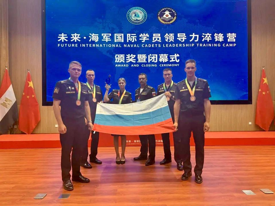  :  19  26            -      Fareast 28R!