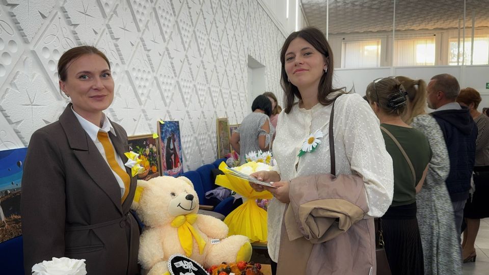 Александр Дудинов: 225 тыс.руб. собрал Черноморский район в рамках акции «Белый цветок» Александр Дудинов: 225 тыс.руб. собрал Черноморский район в рамках акции «Белый цветок»