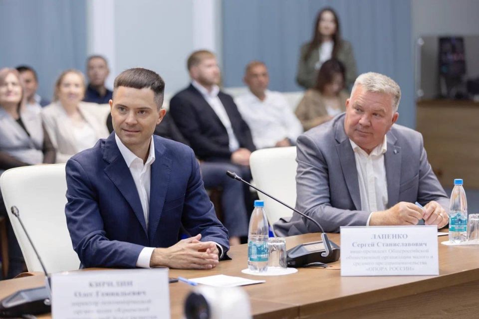 Представители Минстроя в Республике Крым Представители Минстроя в Республике Крым