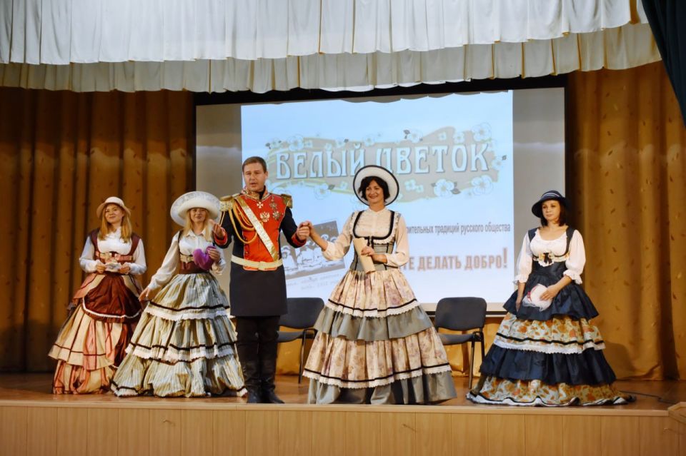 Галина Огнёва: Наш город – активный участник благотворительной акции «Белый цветок» Галина Огнёва: Наш город – активный участник благотворительной акции «Белый цветок»