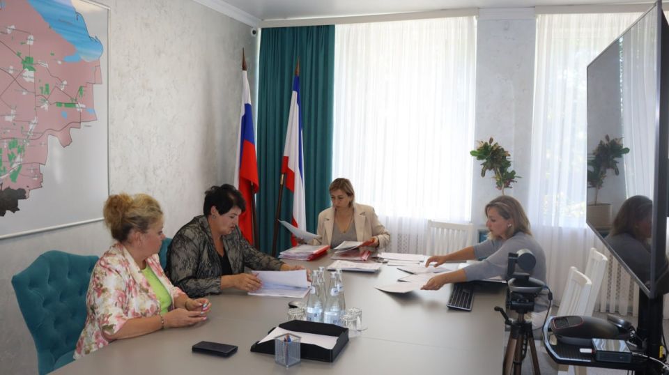 Светлана Маслова: Жительница села Новопокровка Кировского района обратилась по решению вопроса организации централизованного водоснабжения в селе Светлана Маслова: Жительница села Новопокровка Кировского района обратилась по решению вопроса организации централизованного водоснабжения в селе