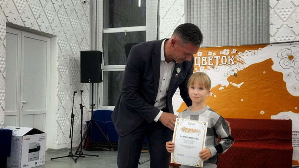 Александр Дудинов: 225 тыс.руб. собрал Черноморский район в рамках акции «Белый цветок» Александр Дудинов: 225 тыс.руб. собрал Черноморский район в рамках акции «Белый цветок»