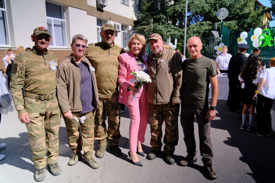«Белый цветок» вновь расцвел в Ялте «Белый цветок» вновь расцвел в Ялте