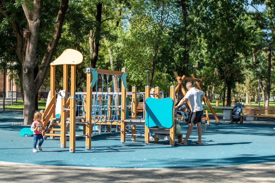 Михаил Афанасьев: Обновленный парк им. Шевченко в Симферополе: Михаил Афанасьев: Обновленный парк им. Шевченко в Симферополе: