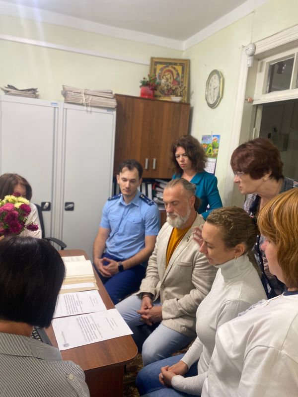 В Феодосии проведена консультация для организаций – источников комплектования муниципального архива В Феодосии проведена консультация для организаций – источников комплектования муниципального архива