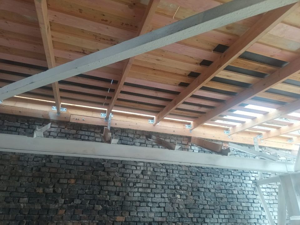 ����� ���� ��������, ������� ������� � ���� � ������, ������������� �� ��� ������