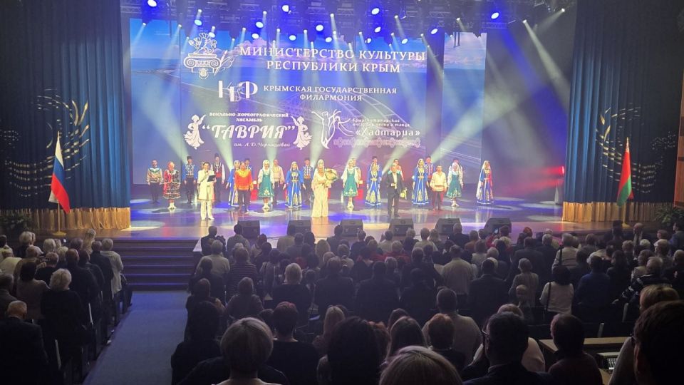 Делегация Крыма во главе с Романом Чегринцом провела насыщенные переговоры и концерт в Гродно Делегация Крыма во главе с Романом Чегринцом провела насыщенные переговоры и концерт в Гродно
