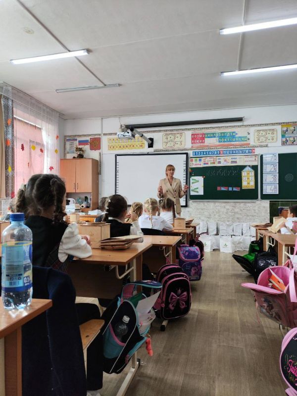 От семечка к дереву: крымские первоклассники стали лесоводами, приняв участие в экологической акции «Вырасти своё дерево» От семечка к дереву: крымские первоклассники стали лесоводами, приняв участие в экологической акции «Вырасти своё дерево»