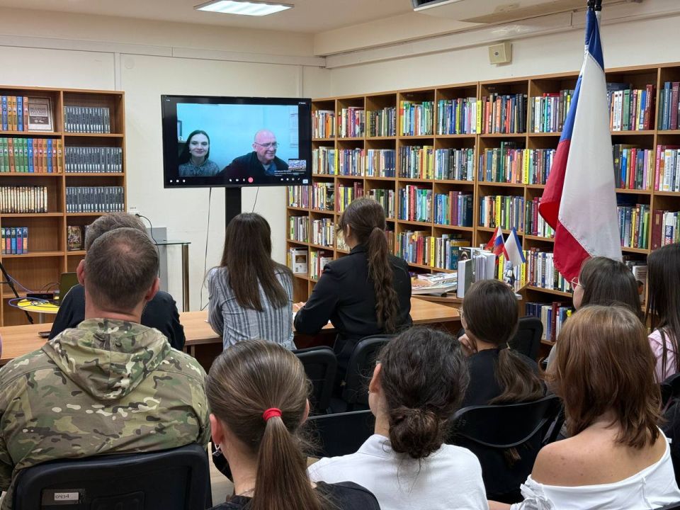 Телемост «Крым – Донбасс. Мы вместе» Телемост «Крым – Донбасс. Мы вместе»