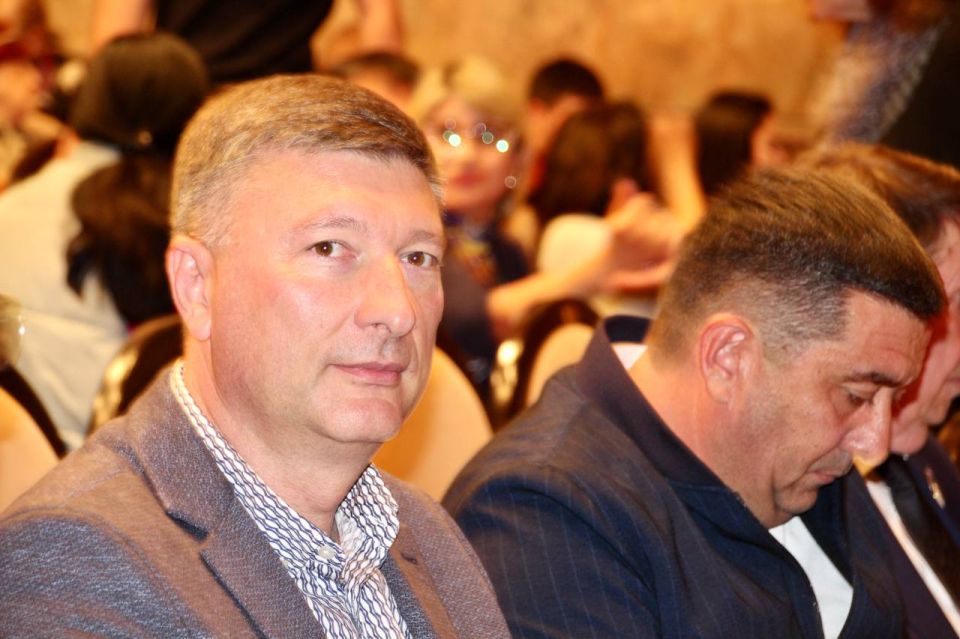 В Симферополе традиционно ярко и красочно прошел фестиваль армянской культуры В Симферополе традиционно ярко и красочно прошел фестиваль армянской культуры