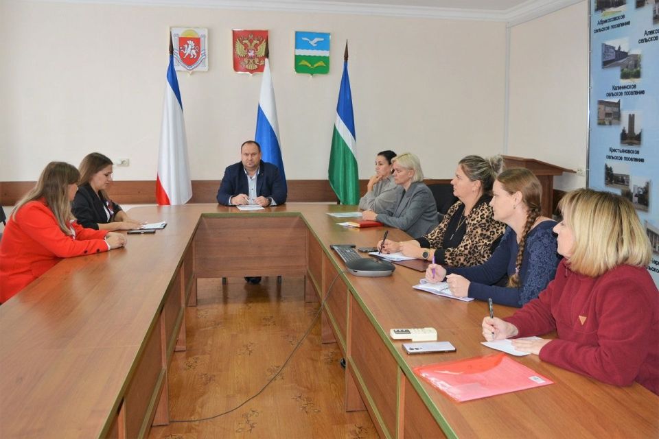 ��������� �����������: ����� ��������� ���������������� ������ ��� ����� ������������� ������������� ������ �� �������������� � �������������� �����������-��������������� ��������� ����� � ������� ��������� �������