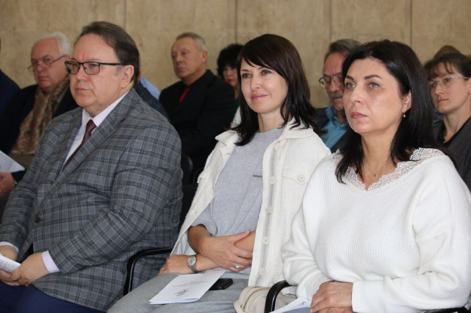 ������ �������: �������� 1 ������� �����������, ��������, �����, �����������, �������� � ������� ��������� �������� ������������� ���� ������