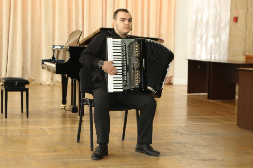 ������ �������: �������� 1 ������� �����������, ��������, �����, �����������, �������� � ������� ��������� �������� ������������� ���� ������