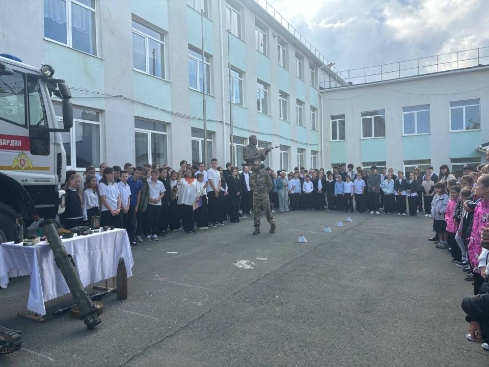 В Симферополе прошёл урок мужества! В Симферополе прошёл урок мужества!
