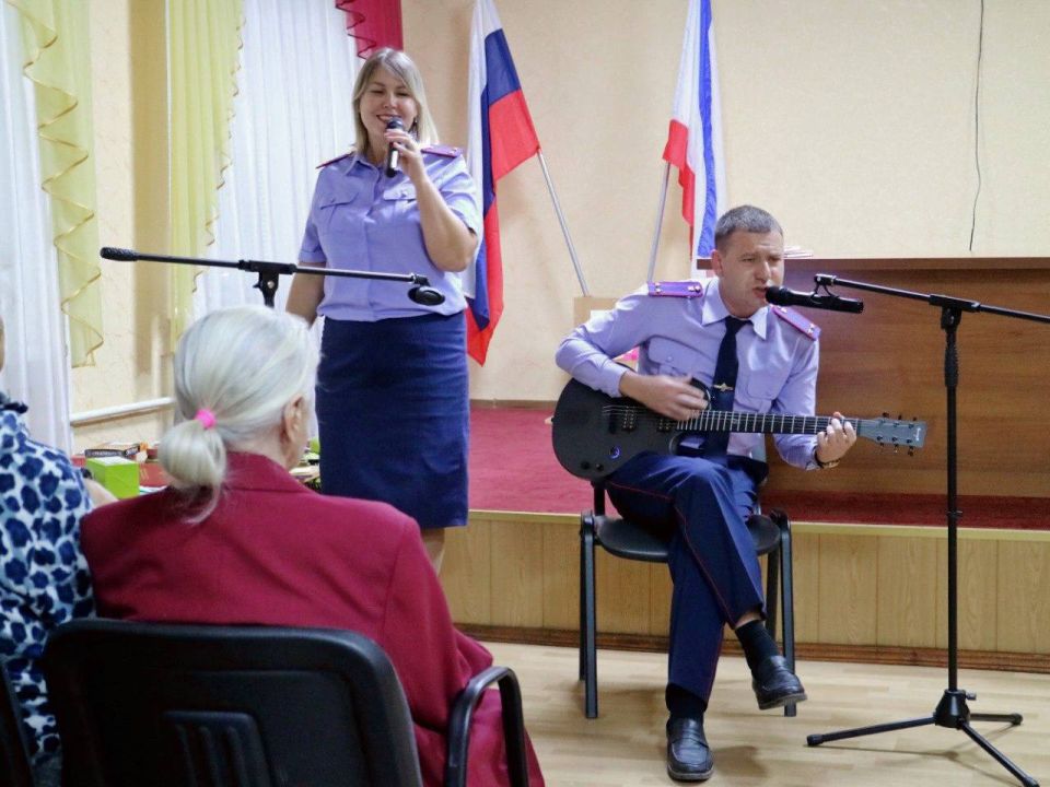Творческая бригада офицеров и кадет СК России поздравила подопечных Крымского госпиталя для ветеранов войн с Международным днем пожилых людей Творческая бригада офицеров и кадет СК России поздравила подопечных Крымского госпиталя для ветеранов войн с Международным днем пожилых людей