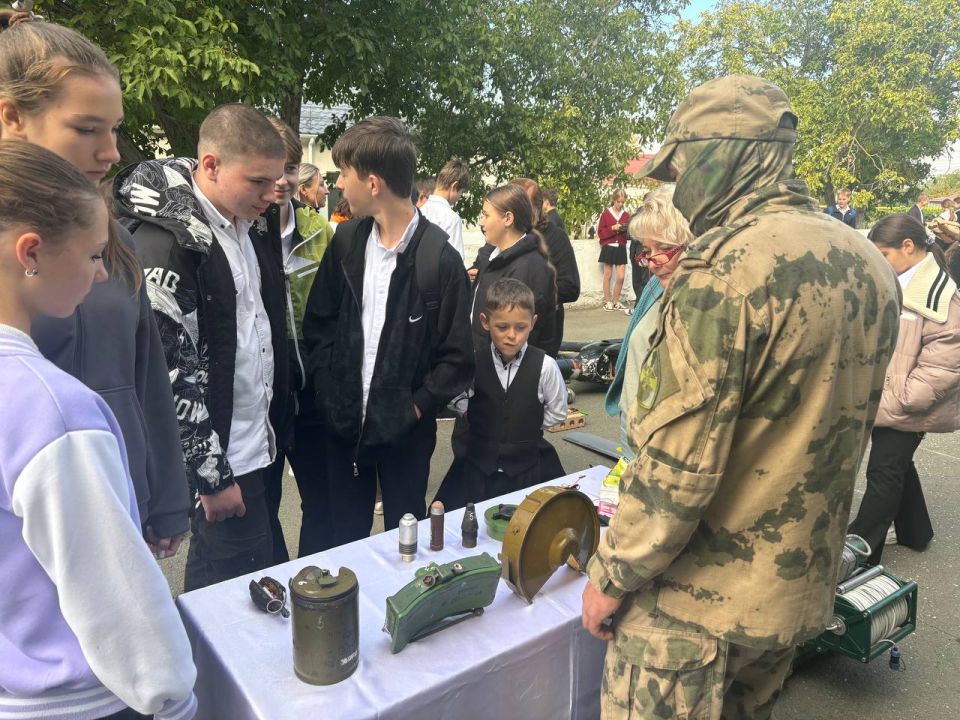 В Симферополе прошёл урок мужества! В Симферополе прошёл урок мужества!