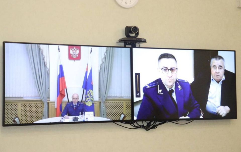 В Международный день пожилых людей прокурор Крыма Олег Камшилов провел тематический прием жителей региона В Международный день пожилых людей прокурор Крыма Олег Камшилов провел тематический прием жителей региона
