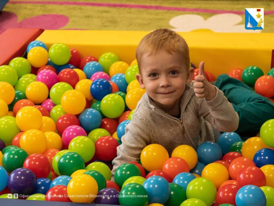 Благоустраиваем придомовые территории Благоустраиваем придомовые территории