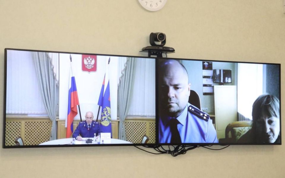 В Международный день пожилых людей прокурор Крыма Олег Камшилов провел тематический прием жителей региона В Международный день пожилых людей прокурор Крыма Олег Камшилов провел тематический прием жителей региона