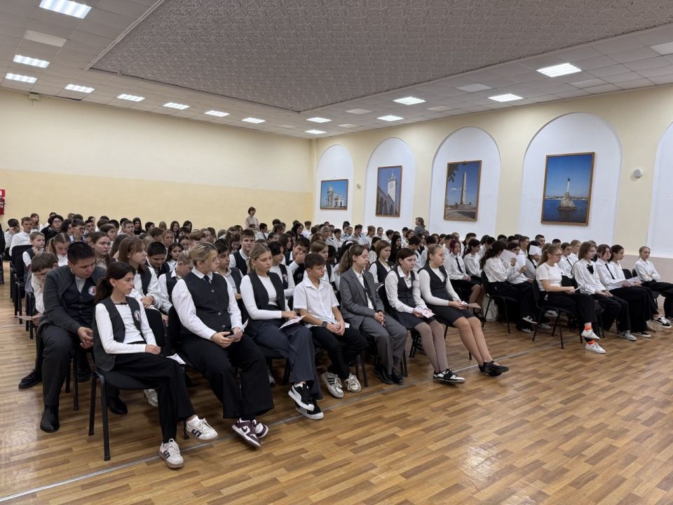 В преддверии Дня гражданской обороны Российской Федерации сотрудники ГКУ РК "Безопасный регион" провели Всероссийский открытый урок по основам безопасности жизнедеятельности В преддверии Дня гражданской обороны Российской Федерации сотрудники ГКУ РК "Безопасный регион" провели Всероссийский открытый урок по основам безопасности жизнедеятельности