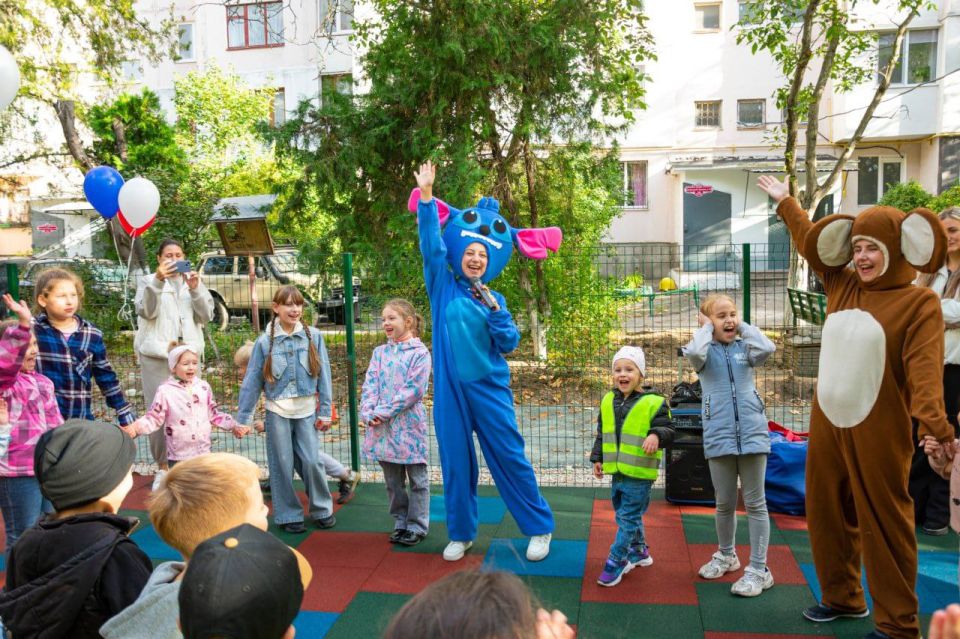 В Симферополе открылся ещё один «островок детства»! В Симферополе открылся ещё один «островок детства»!
