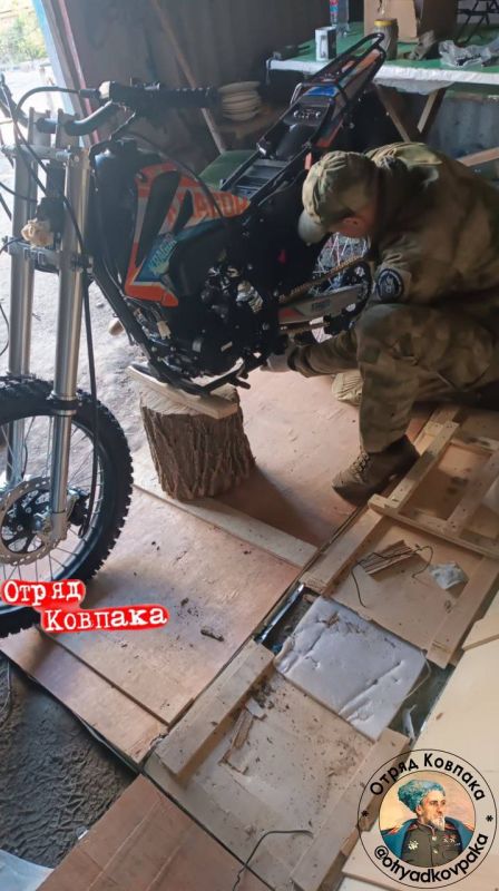 Дорогие друзья, подпольщики и партизаны Отряда Ковпака! В этот раз мы передали уже СЕДЬМОЙ мотоцикл с момента начала сбора Дорогие друзья, подпольщики и партизаны Отряда Ковпака! В этот раз мы передали уже СЕДЬМОЙ мотоцикл с момента начала сбора