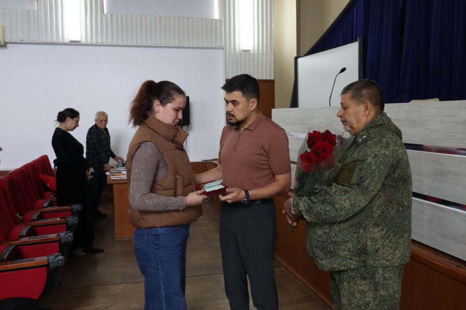 ������� �������: ������� �� �������� ������ ����� ������ ���������, ������� �������� �������� � ���� ���� ��� ���������� ��������� ����� � ������ ���� ����� �� ������, �� ������ ������� ����� ������� � ���� ������