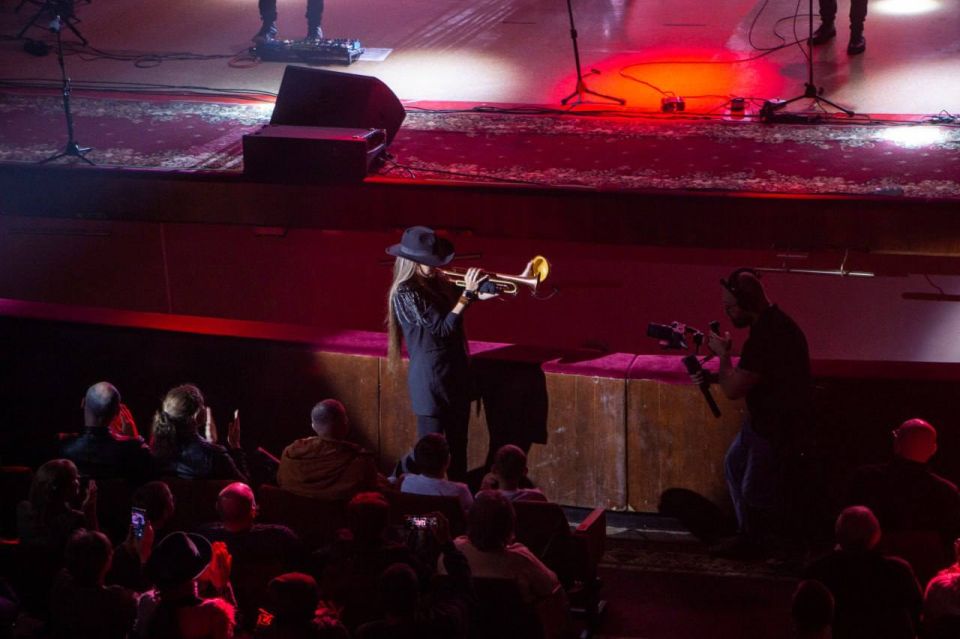 В Керчи с аншлагом прошёл концерт Алексея Поддубного (Джанго) в рамках масштабного патриотического проекта «Чтобы Победить» В Керчи с аншлагом прошёл концерт Алексея Поддубного (Джанго) в рамках масштабного патриотического проекта «Чтобы Победить»