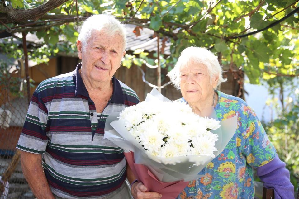 Ветерана труда Джангоцеву Екатерину Яковлевну поздравили с 95-летием Ветерана труда Джангоцеву Екатерину Яковлевну поздравили с 95-летием