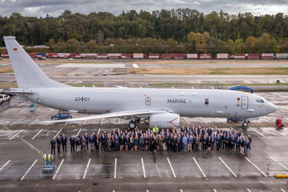  Boeing ,       P-8A &quot;&quot; (. 63+01)     ,  ( ), 