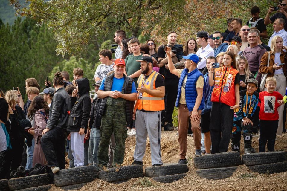 ���������� �����������: ��������� ����� ������������� ������������ �� ����������, ������� 4-5 ������� ��������� � ����������