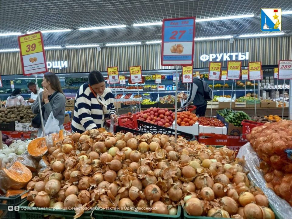 В Севастополе подешевел «борщевой набор» В Севастополе подешевел «борщевой набор»