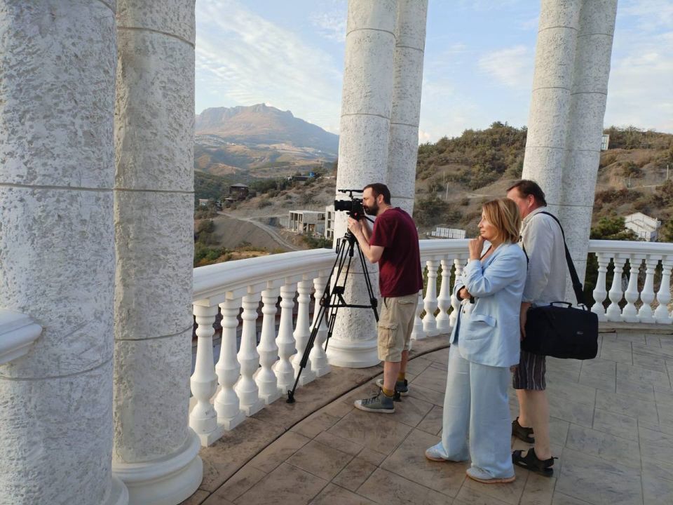 В Алуште снимают документальный фильм о писателе Сергееве-Ценском В Алуште снимают документальный фильм о писателе Сергееве-Ценском