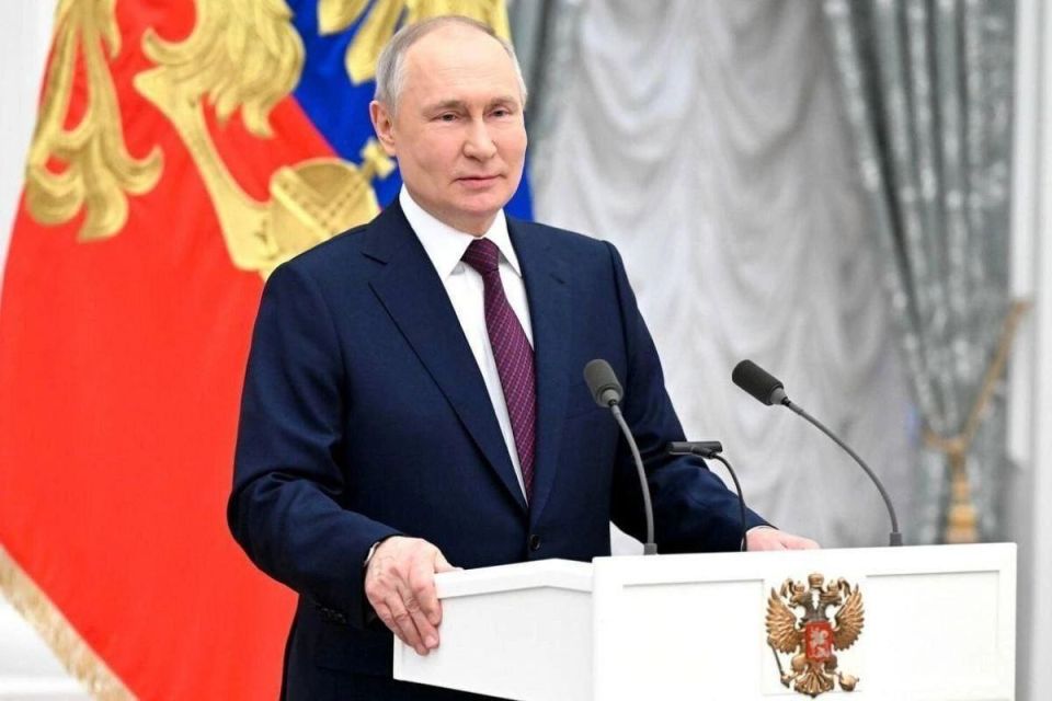 Игорь Крутьков: Сегодня, 7 октября 2025 года, страна празднует знаменательную дату — день рождения нашего уважаемого Президента Российской Федерации Владимира Владимировича Путина Игорь Крутьков: Сегодня, 7 октября 2025 года, страна празднует знаменательную дату — день рождения нашего уважаемого Президента Российской Федерации Владимира Владимировича Путина