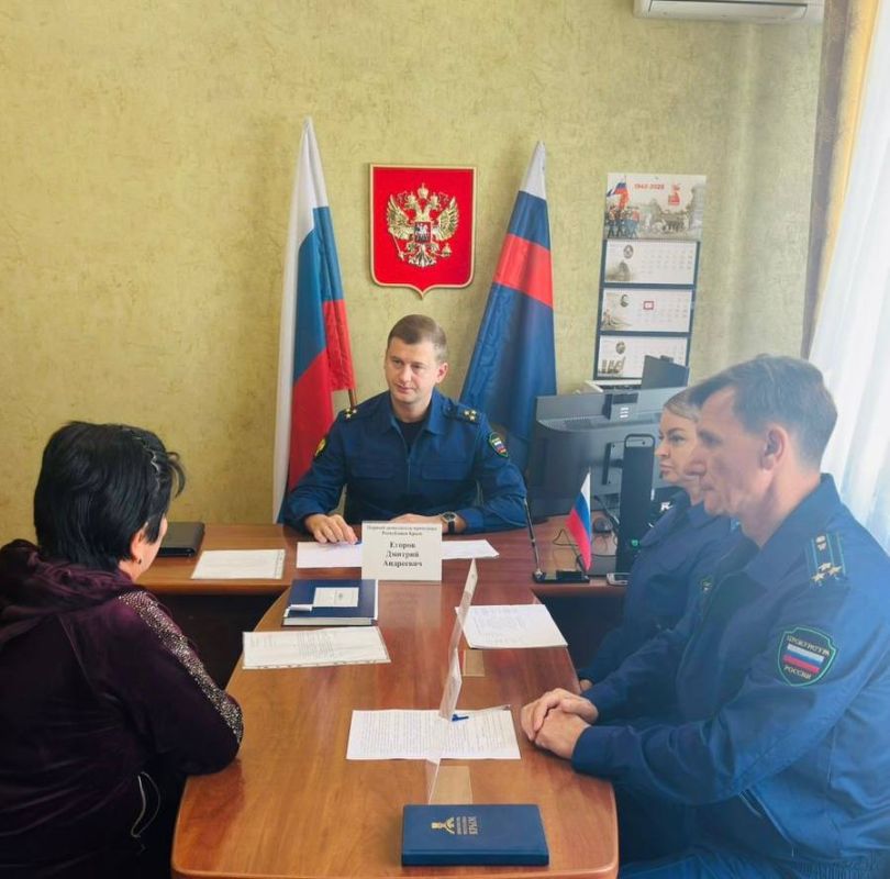 Первый заместитель прокурора республики Дмитрий Егоров провел выездной прием жителей Джанкойского района