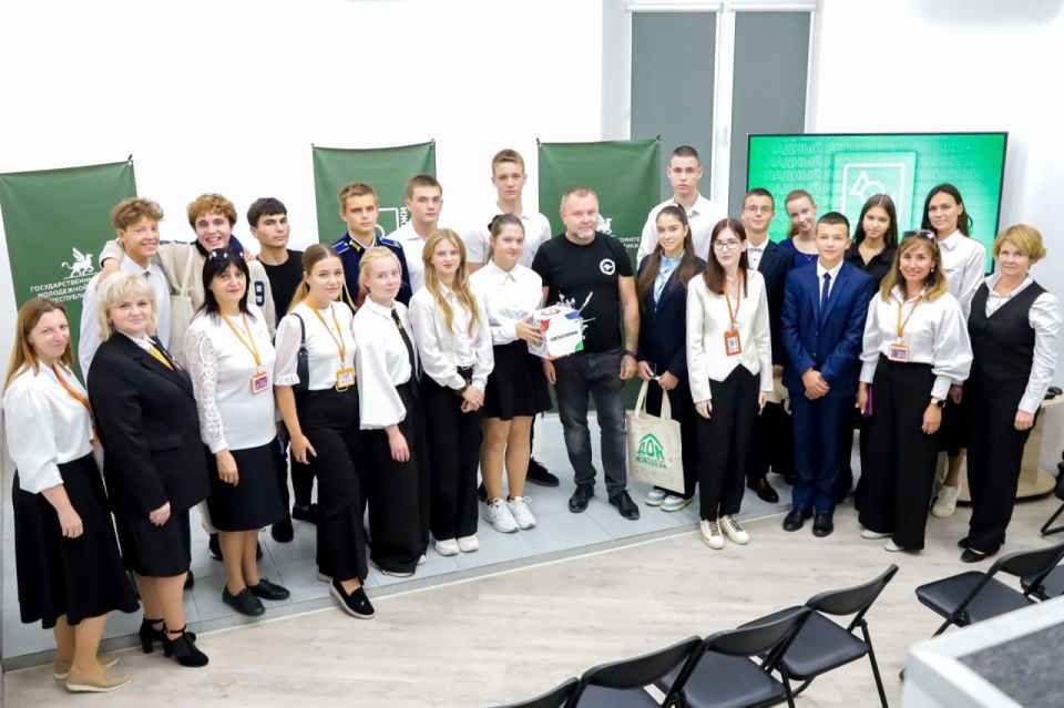 Форум ученического самоуправления проходит в Евпатории Форум ученического самоуправления проходит в Евпатории