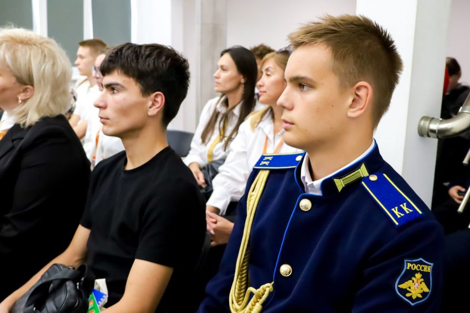 Форум ученического самоуправления проходит в Евпатории Форум ученического самоуправления проходит в Евпатории