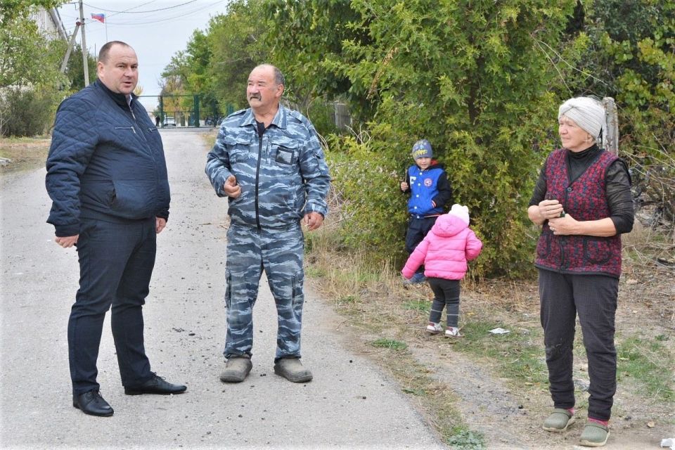 Александр Соколовский: В ходе рабочей поездки г побывал в селе Крестьяновка, где проверил ход проведения благоустройства территории школы Александр Соколовский: В ходе рабочей поездки г побывал в селе Крестьяновка, где проверил ход проведения благоустройства территории школы