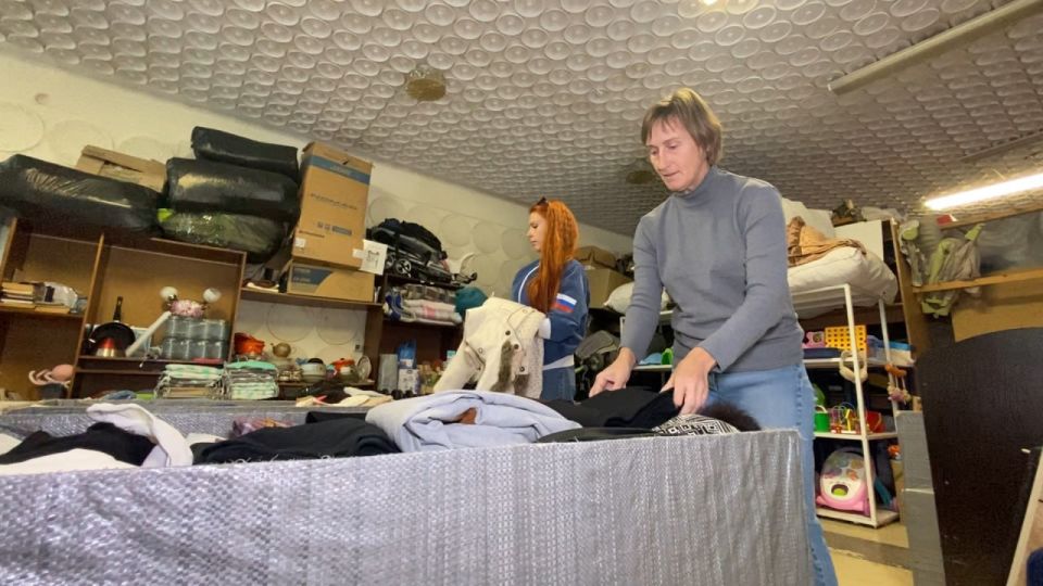 Благотворительный фонд «Добро мира – волонтёры Крыма» помогает нуждающимся в преддверии зимы Благотворительный фонд «Добро мира – волонтёры Крыма» помогает нуждающимся в преддверии зимы