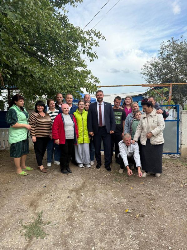 ������� ���� 100-������ ������ �������� ���������� ������������������ ������, ������� ��������������������� ����� ������� ������� ���������