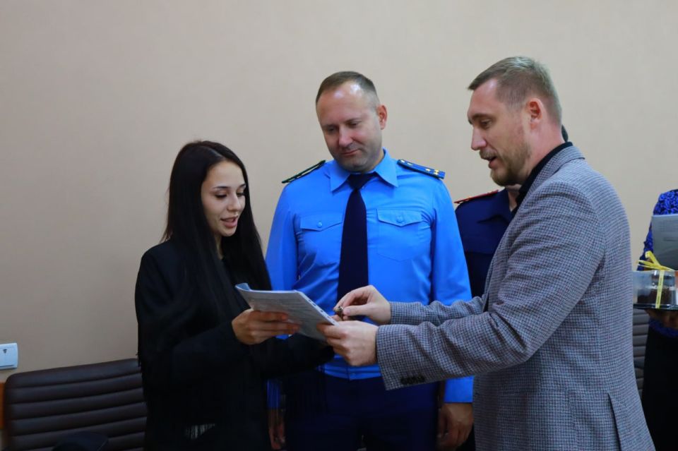 ������� �������: ���������� ������ �� ����������� ������ �����-����� � �����, ���������� ��� ��������� ���������