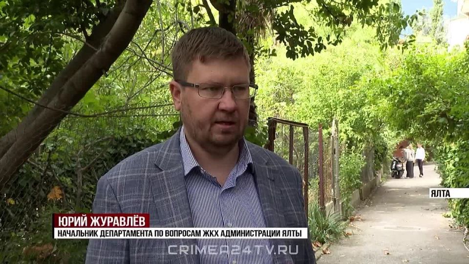 88 подъездов многоквартирных домов Ялты обновят за внебюджетные средства до конца года